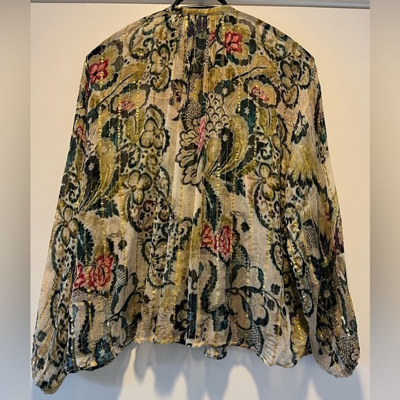 Charlie Joe Blouse - Picture 3 of 4